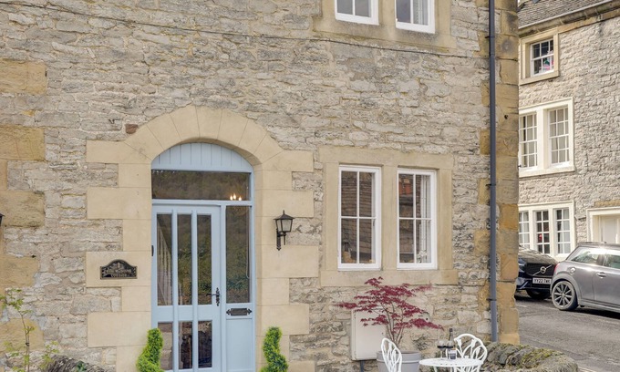 Bakewell Cottage | *New* The Coach House : Cosy Cottage Retreat