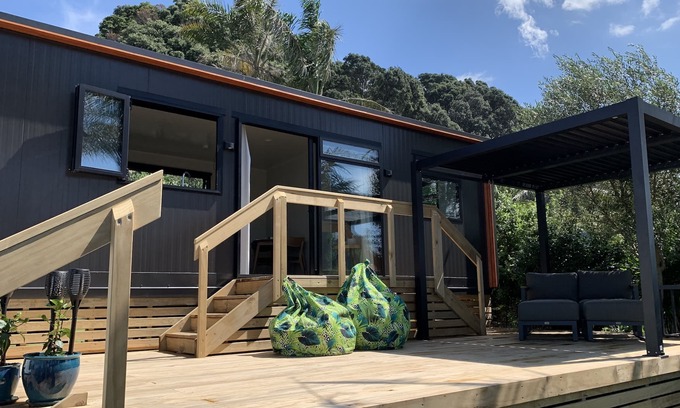 Ohope Cabin | New - Tiny Home