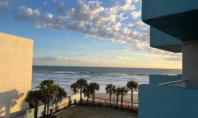 Daytona Beach Apartment | NEW Wonderful Ocean View Studio in Daytona Beach!