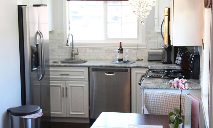 Whitefish Condo | New Yorker Downtown Whitefish Condo