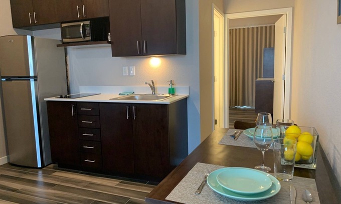 Mission Hills Apartment | Newer private apart-hotel suite in Old Town