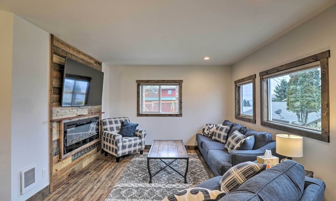 Bigfork Apartment | Newly Built Bigfork Gem ~ 1 Mi to Fish & Hike