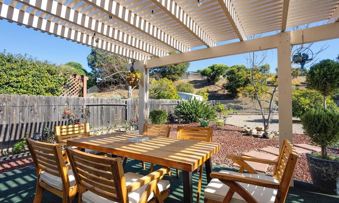 Country Club House | Newly Remodeled Home