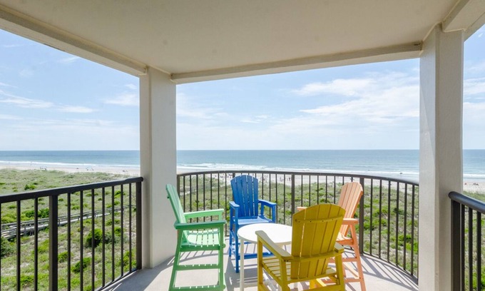 Shell Island Condo | Newly renovated top floor condo in Duneridge!