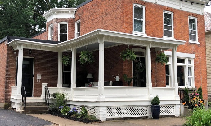 Saratoga Springs House | Newly Renovated Luxury House Located 2 Blocks from Broadway and The Track