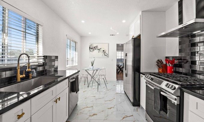 Fairview House | Newly Renovated Home!