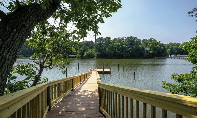 Lusby House | Newly Renovated River Retreat w/Dock and Pool
