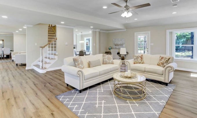 Memorial House | ★Newly Renovated★Family Retreat★CentralLocation