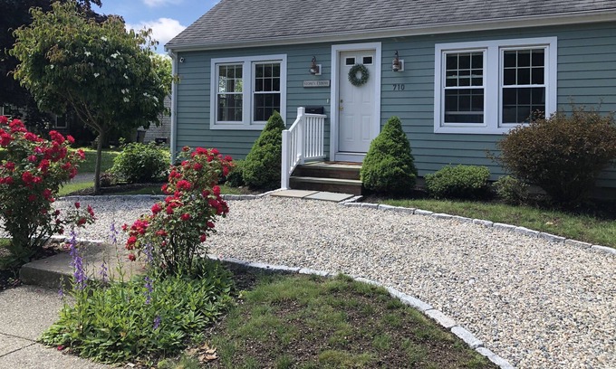 Dartmouth House | Newly updated 3 BR charmer with gorgeous water views!