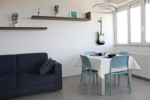 Ravenna Apartment | NEWTON30 - Luminoso bilocale in zona servita