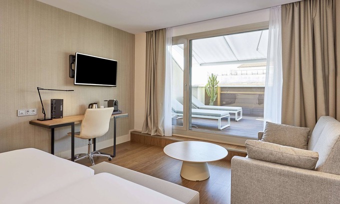 Les Corts Hotel | NH Sants Barcelona