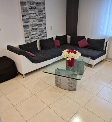 Bretzenheim Apartment | Ni Va Li
