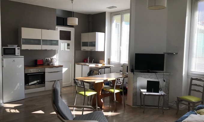 Liberation Apartment | Nice 2 room apartment in Nice, center, all comfort, calm