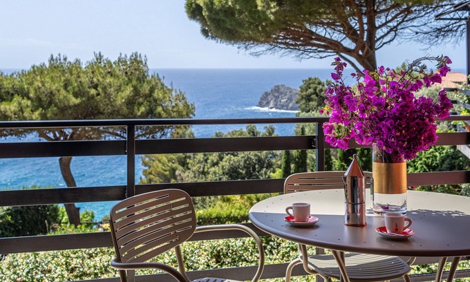 Cala Piccola Apartment | Nice apartment for 4 guests with A/C, WIFI, pool, TV, balcony and panoramic view