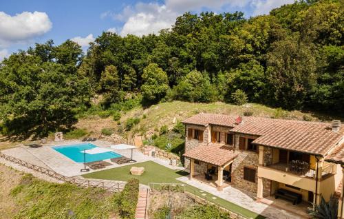 Monteverdi Marittimo Apartment | Nice Apartment In Monteverdi Marittimo
