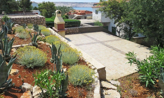 Prizna Apartment | Nice apartment for 2 guests with WIFI, A/C, TV and terrace