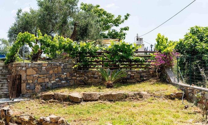 Lavina Apartment | Nice apartment for 4 guests with pool, WIFI and pets allowed