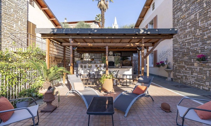 Taggia Apartment | Nice apartment for 4 people with WIFI, TV and parking