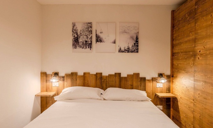 Pinzolo Apartment | Nice apartment for 6 guests with WIFI, TV and patio
