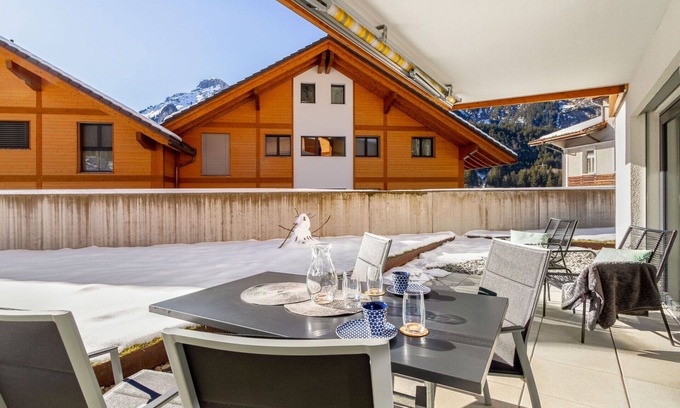 Blausee Apartment | Nice apartment for 4 people with WIFI, TV, terrace and panoramic view