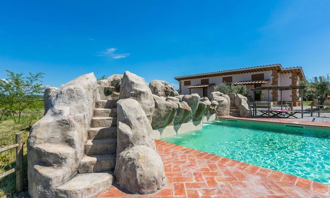 Guardistallo Apartment | Nice apartment for 4 guests with pool, WIFI, A/C, patio and pets allowed