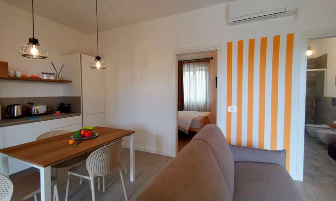 Laureto Villa | Nice apartment in villa for 4 guests with hot tub, WIFI, A/C, TV and veranda, close to Alberobello