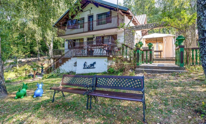 Breze Apartment | Nice apartment in Ledenice with WiFi