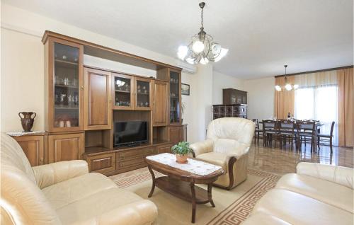 Vintijan Apartment | Nice Apartment In Pula With Kitchen