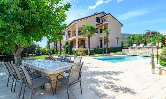 Kukci House | Nice Holiday Home in Kukci