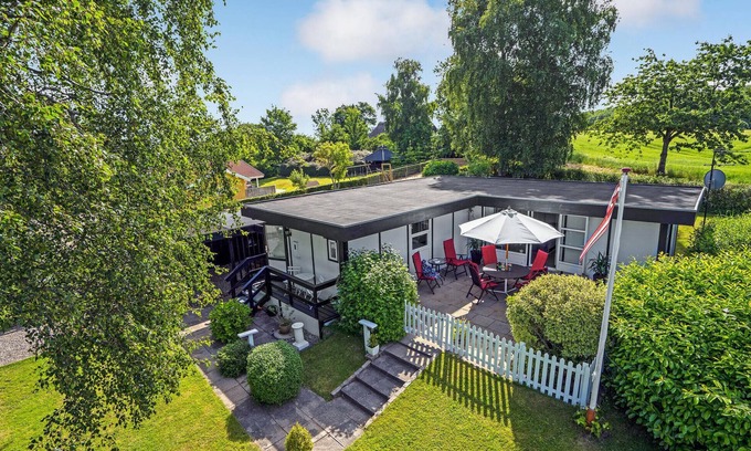 Kettingskov House | Nice home in Augustenborg with WiFi