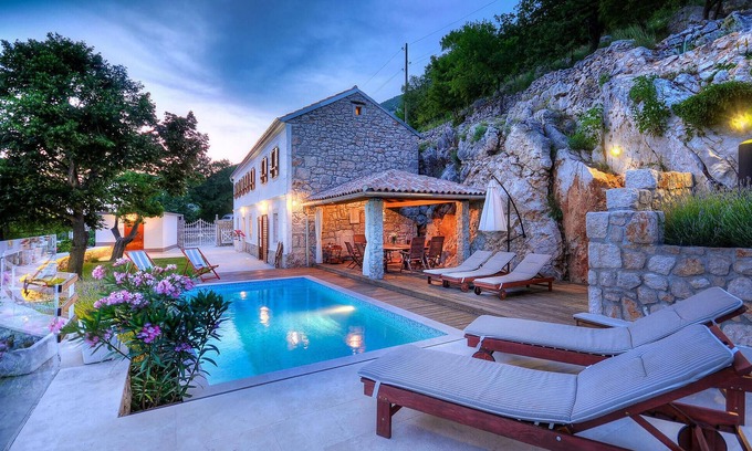 Vinodolska opcina House | Nice home in Drivenik