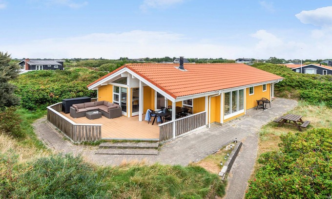 Rindby Strand House | Nice home in Fanø with sauna