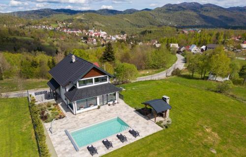 Fuzine House | Nice Home In Fuzine With Sauna