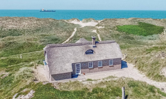 Harboore House | Nice home in Harboøre with WiFi