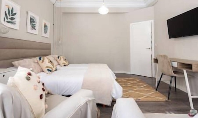 Eixample Apartment | Nice lodging near the Plaza de Toros