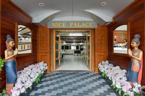 Phaya Thai House | Nice Palace Hotel