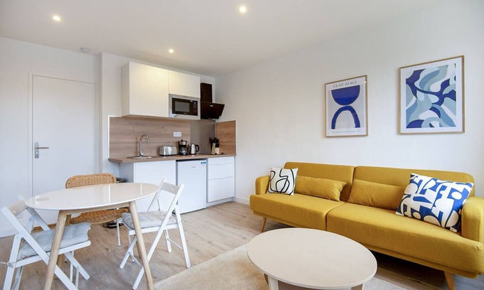 La Conception Apartment | Nice T2 refurbished near Notre-Dame-du-Mont