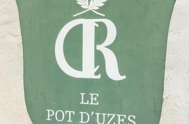 Saint-Quentin-la-Poterie Bed & Breakfast | Nid d'Artiste