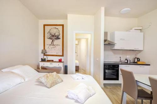 Finale Ligure Apartment | NIDO TRA GLI ULIVI