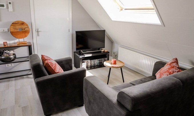 Wemeldinge House | Nieuw en Volledig Uitgerust Appartement op de 1e Verdieping