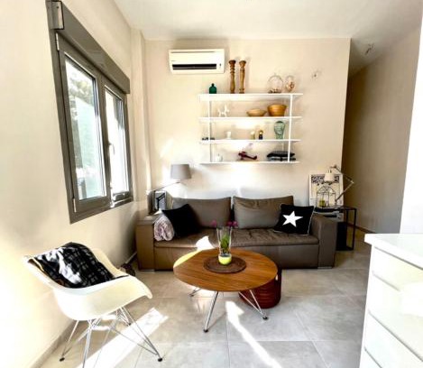 Nikaia-Agios Ioannis Rentis Apartment | Nikaia Metro House