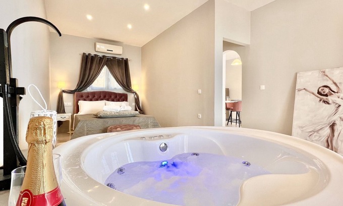 Barbati Apartment | Nissaki Anemone Luxury Apartment with Jacuzzi
