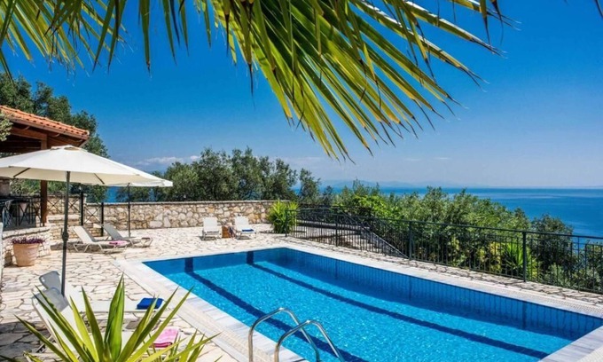 Barbati Villa | Nissaki, Corfu stunning sea and mountain views in peaceful setting 😊 ❤️😊n