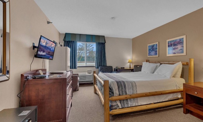 Nisswa Bed & Breakfast | Nisswa Hotel & Suites – King Room