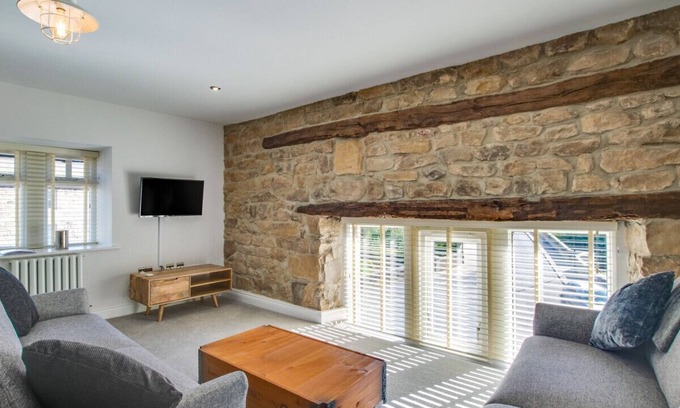 Rothbury Apartment | No.4 Tomlinson's Apartment
