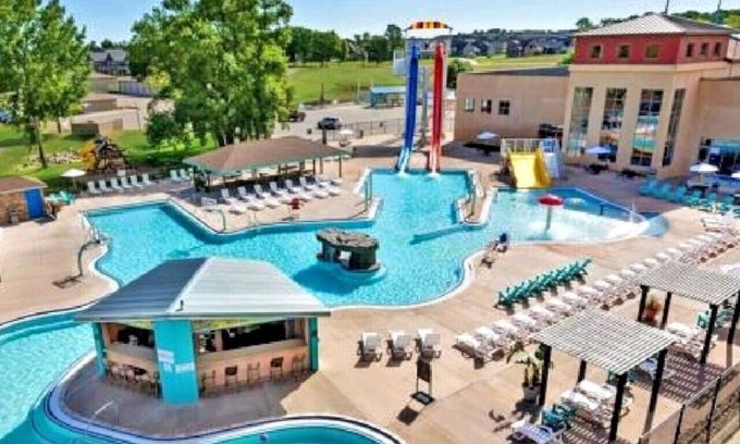 Spirit Lake Cabin | No Wake Zone Cabin at Bridges Bay Resort