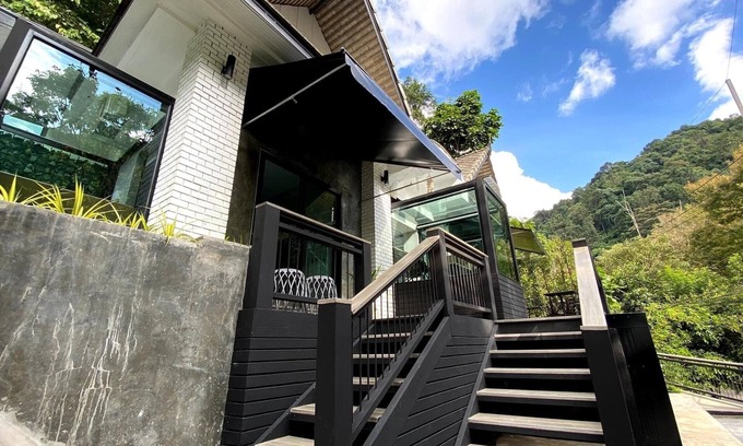 Mae On House | Nomads Hillside Chiangmai