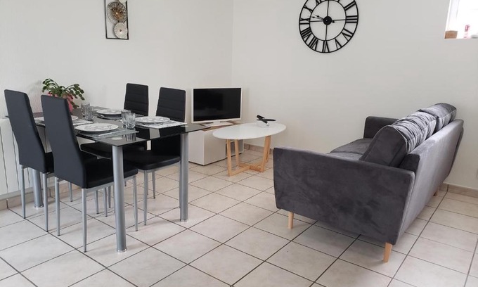 Jaunay-Clan Apartment | Non disponible