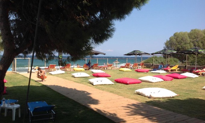 Nea Makri Apartment | North East Athens beach apartment