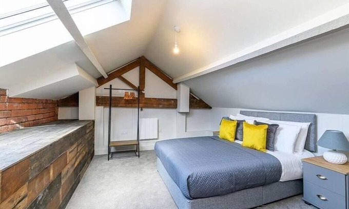 Preston Apartment | North West relocation – Preston Apartment